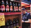 Cerveja e vinho têm menor risco de metanol, dizem especialistas