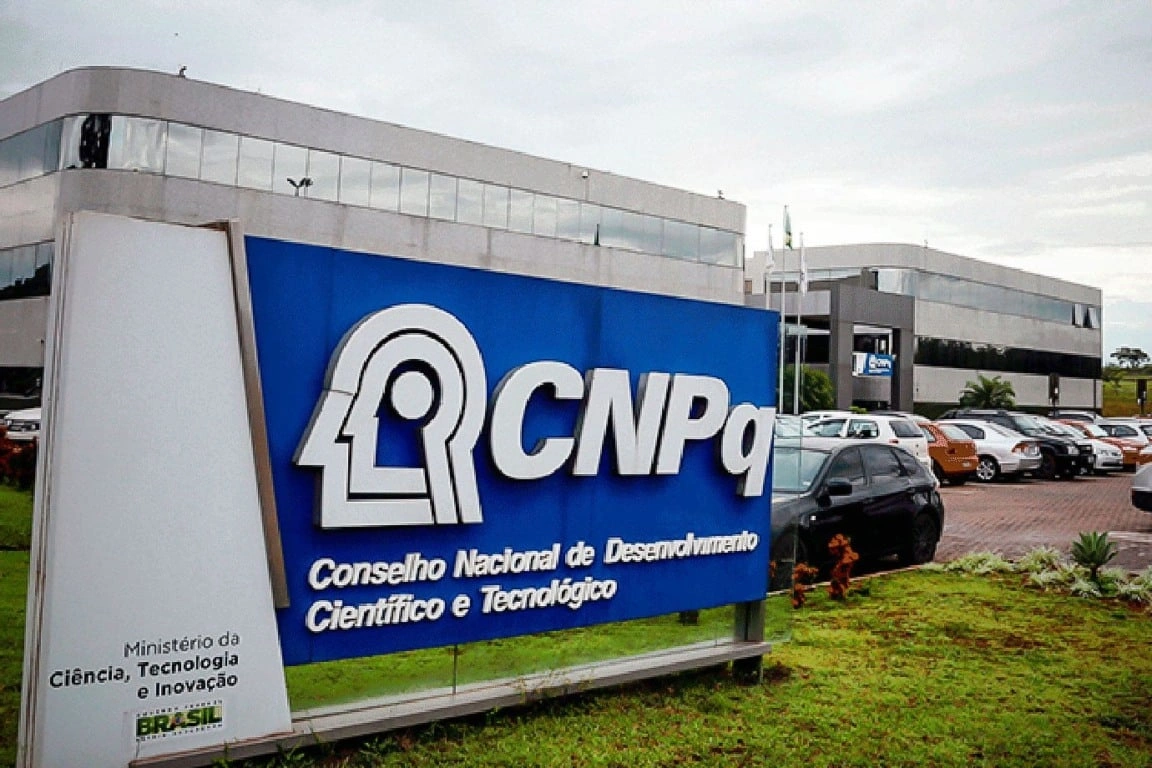 CNPq abre chamada com mais de 5,7 mil bolsas de pesquisa e inovação em todo o país