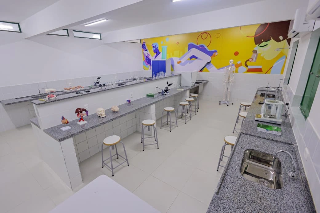 Escola Governador João Clímaco D’Almeida