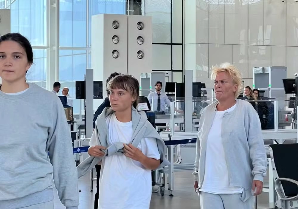 Israel deporta Greta Thunberg e 170 ativistas detidos em flotilha