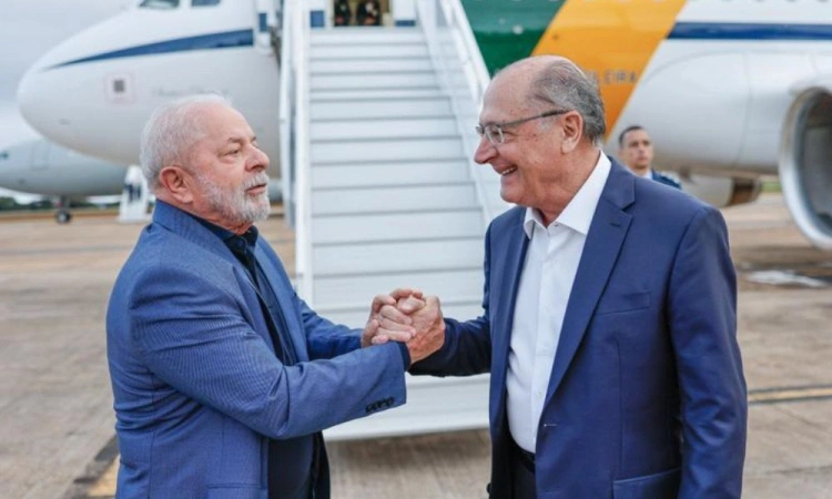 Lula e Alckimin 2.jpg