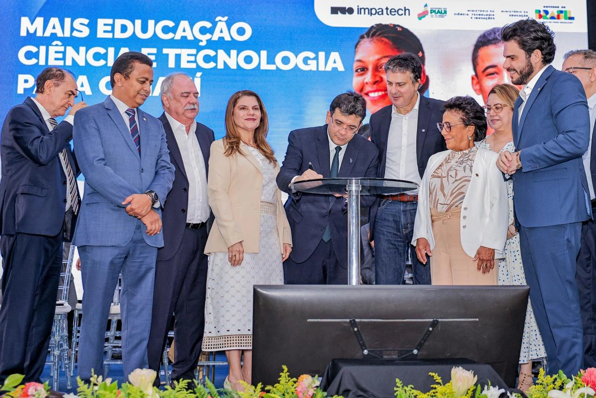 Assinatura foi realizada no Cine Teatro da Universidade Federal do Piauí (UFPI)