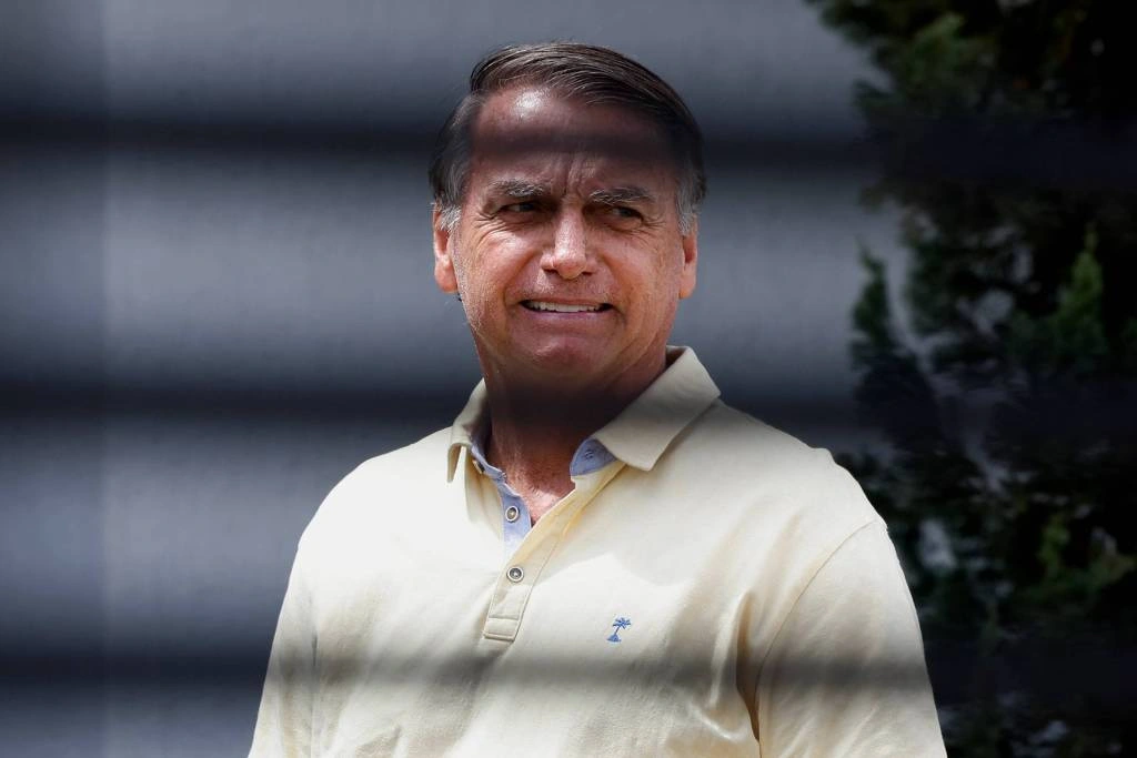 Bolsonaro está preso desde sábado (22) na Superintendência Regional da PF em Brasília