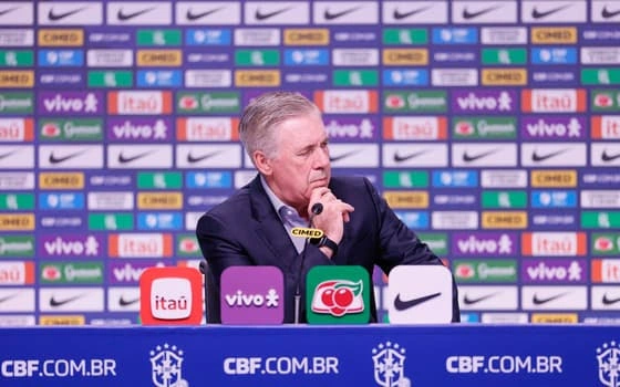 Carlo Ancelotti fez a última convocação da Seleção Brasileira no ano.