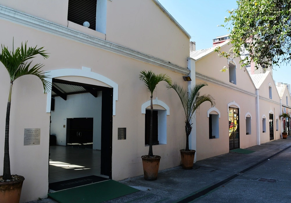 Edital abre inscrições contínuas para artistas e agentes culturais ocuparem salas, galerias e teatros do Complexo Funarte SP em 2025
