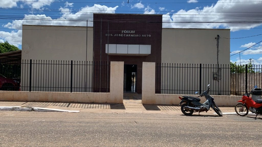 Fórum onde ocorreu o Tribunal do Júri de Simplício Mendes