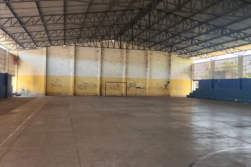 Ginásio abandonado da Vila da Guia zona sudeste de Teresina