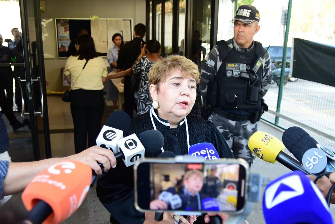 Juíza Júnia Feitosa