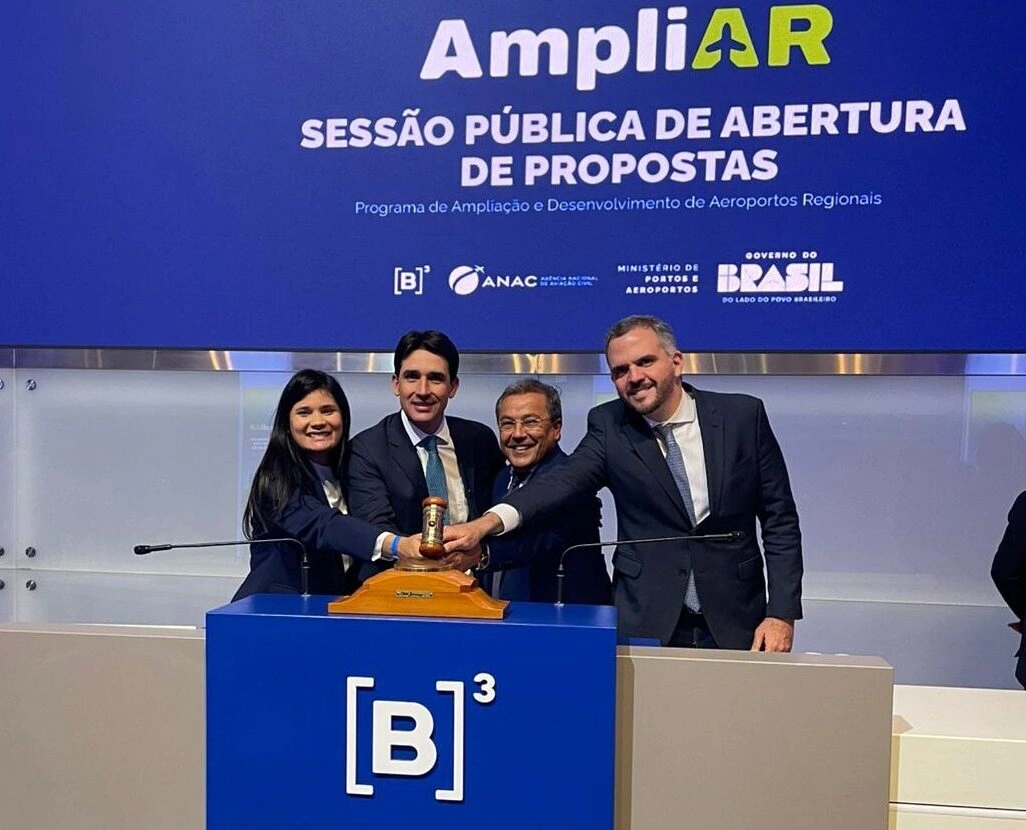 Leilão nacional de aeroportos regionais