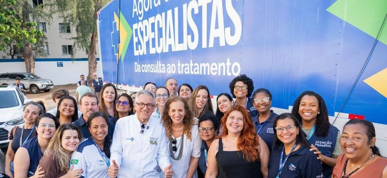 Ministério da Saúde e as carretas e o mais especialistas a favor da população