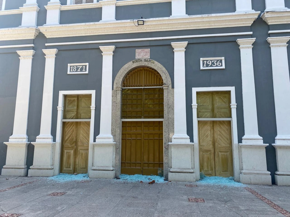 Vandalismo na Catedral de Teresina