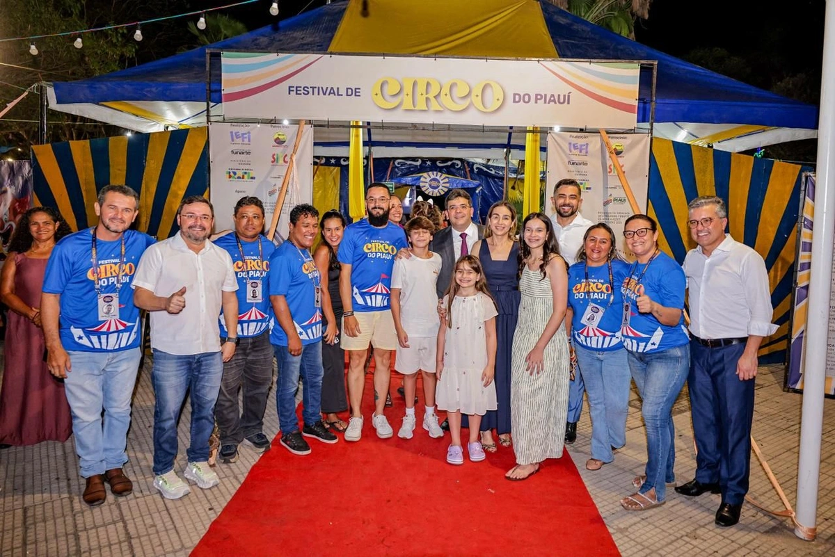 Washington Bandeira no Coral de mil vozes