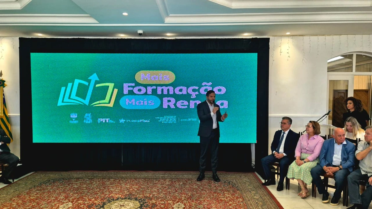 Washington Bandeira no lançamento do Programa Mais formação e Mais Renda