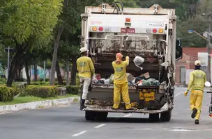 Caminhão de lixo em Teresina (Foto: Reprodução)
