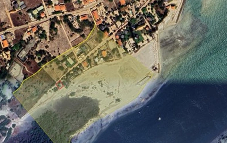 Demolição de casa de paria no Macapá-PI