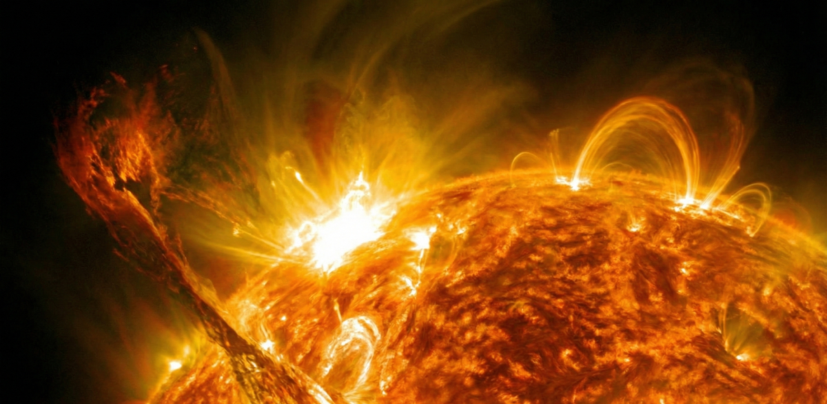 Erupção solar extrema da classe X1.9 afeta comunicações e acende alerta global para novos eventos