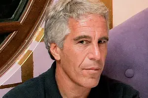 Jeffrey Epstein, bilionário condenado e preso por tráfico sexual (Foto: Reprodução | Rick Friedman / Corbis / Getty)
