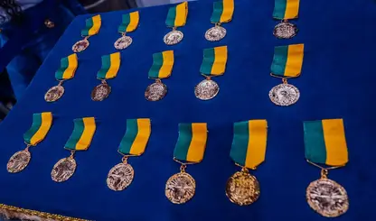 Rafael Fonteles entrega honraria a destaques do agro na Expoapi