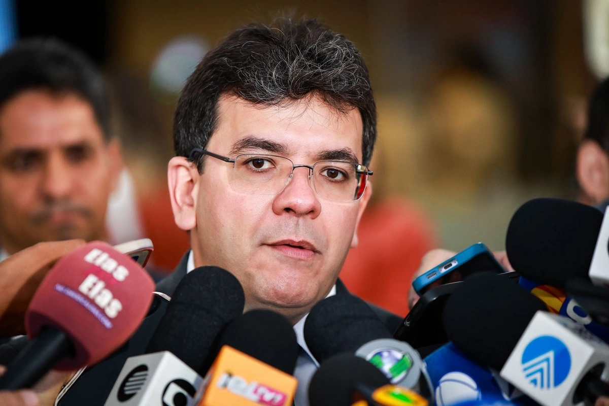 Rafael Fonteles no evento do Consórcio Nordeste em Teresina