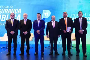 O evento reúne representantes políticos e especialistas de diversas vertentes ideológicas (Foto: Ascom/Ciro Nogueira)