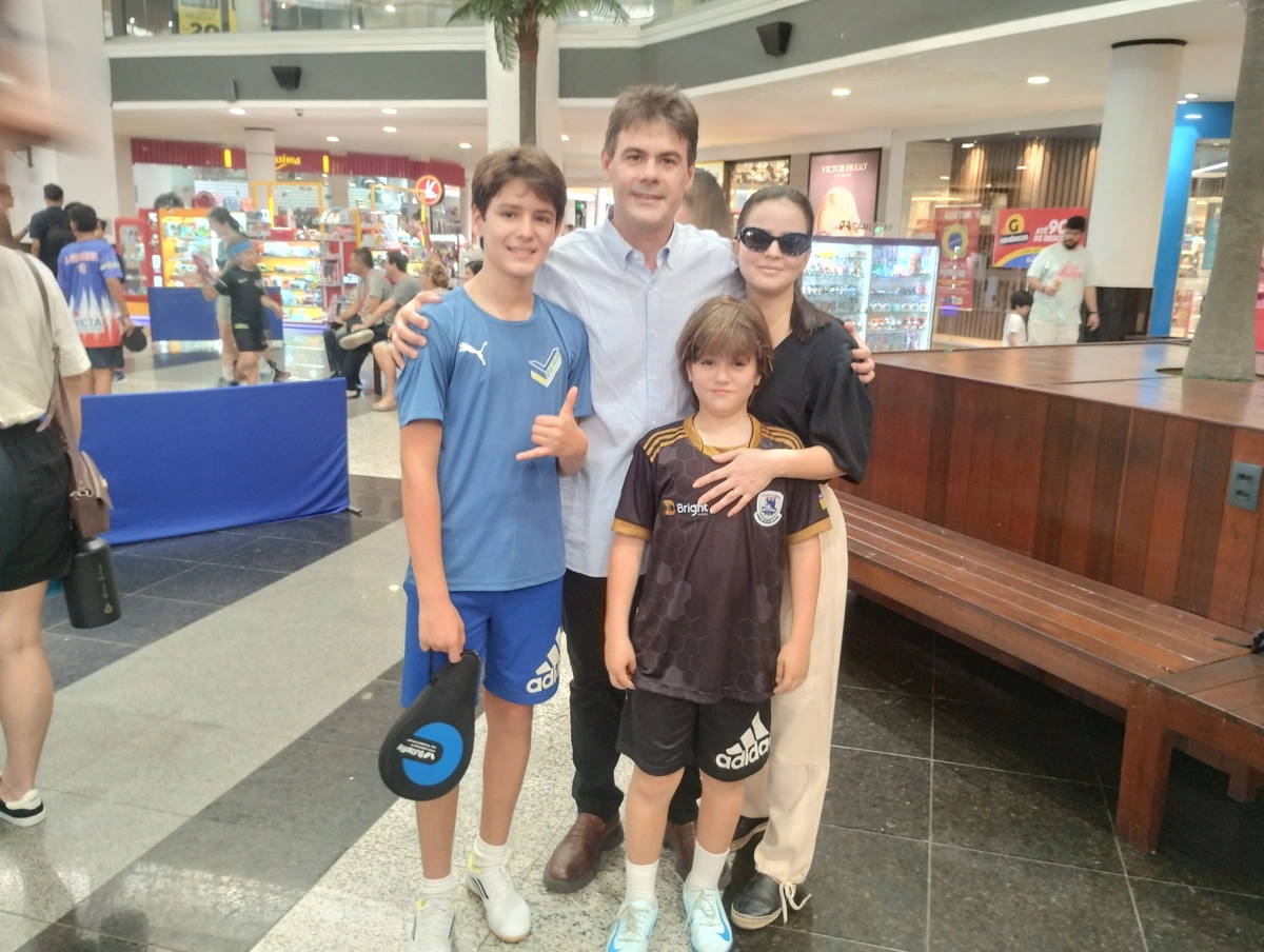 Deputado Severo Eulálio e família