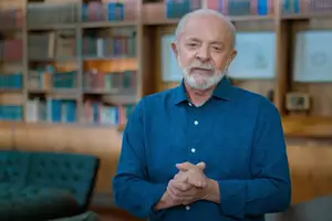 Presidente Lula durante discurso na TV para o 1º de Maio (Foto: Reprodução//YouTube/ CanalGov)
