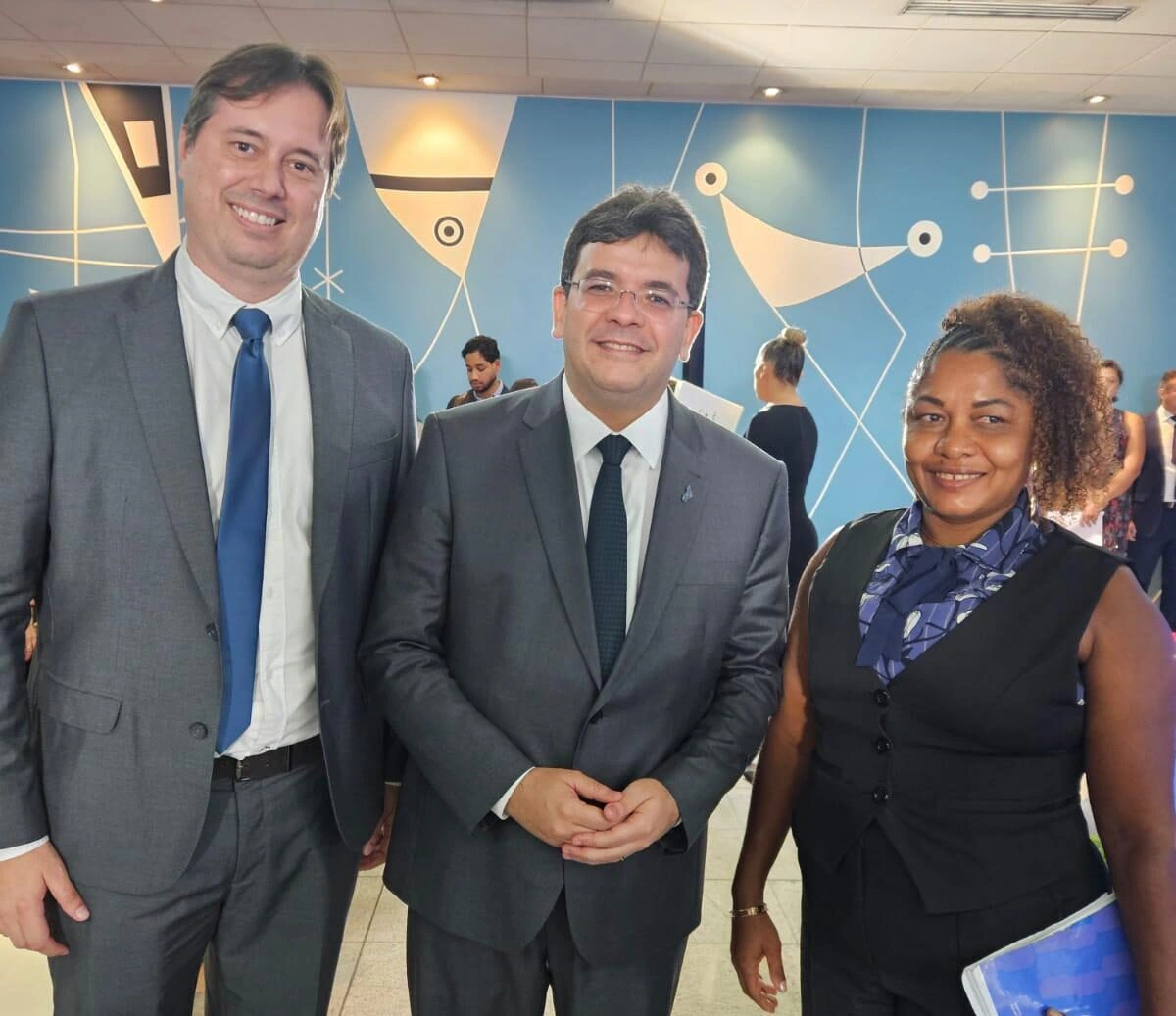 Elaine e o governador Rafael Fonteles