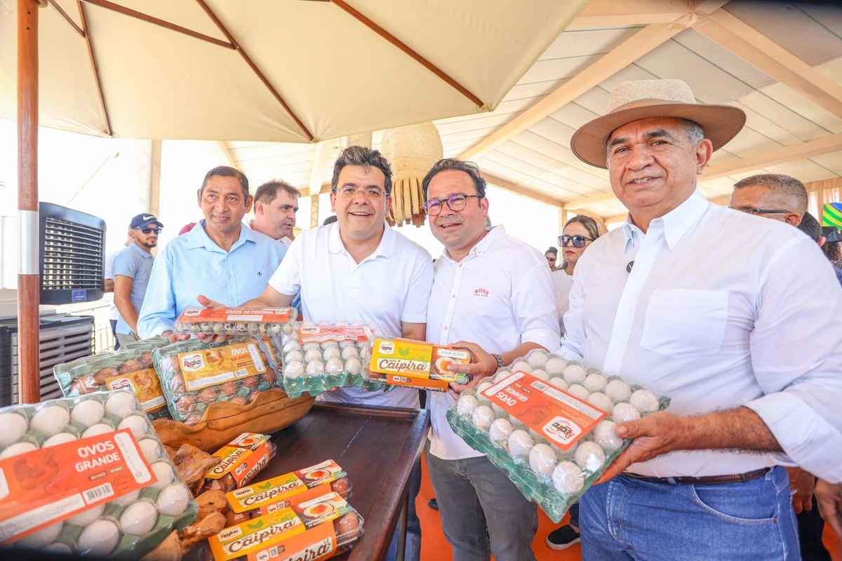 Governador, Rafael Fonteles e o presidente da Atlântica Agroindustrial, Victor Lima