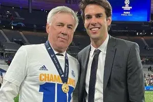 Kaká se mostra interessado em trabalhar com Carlo Ancelotti na Seleção, caso receba convite para integrar a comissão técnica. (Foto: Imagem do Google)