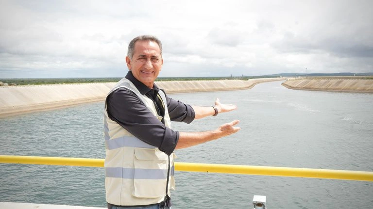 Ministro Waldez Góes anuncia duplicação da capacidade hídrica