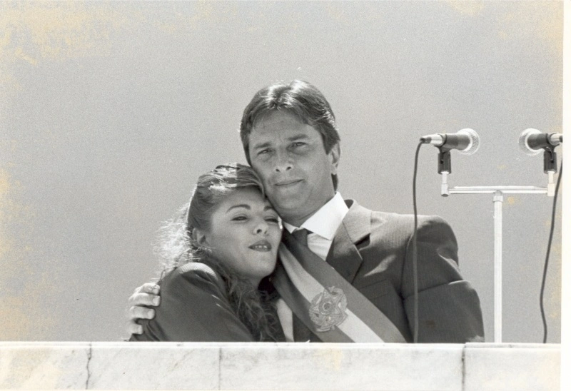 O presidente Fernando Collor, e sua esposa Rosane, no parlatório do Palácio do Planalto a época