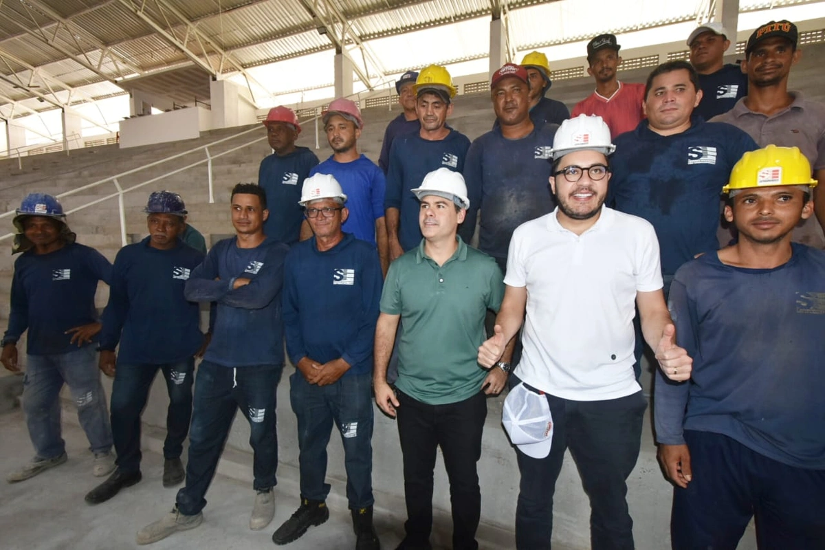 Obras do ginásio poliesportivo foram vistoriadas