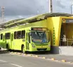 Motoristas e cobradores de ônibus deflagram greve em Teresina