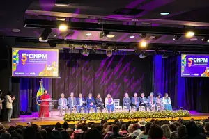 Posse da nova ministra das mulheres (Foto: Reprodução)