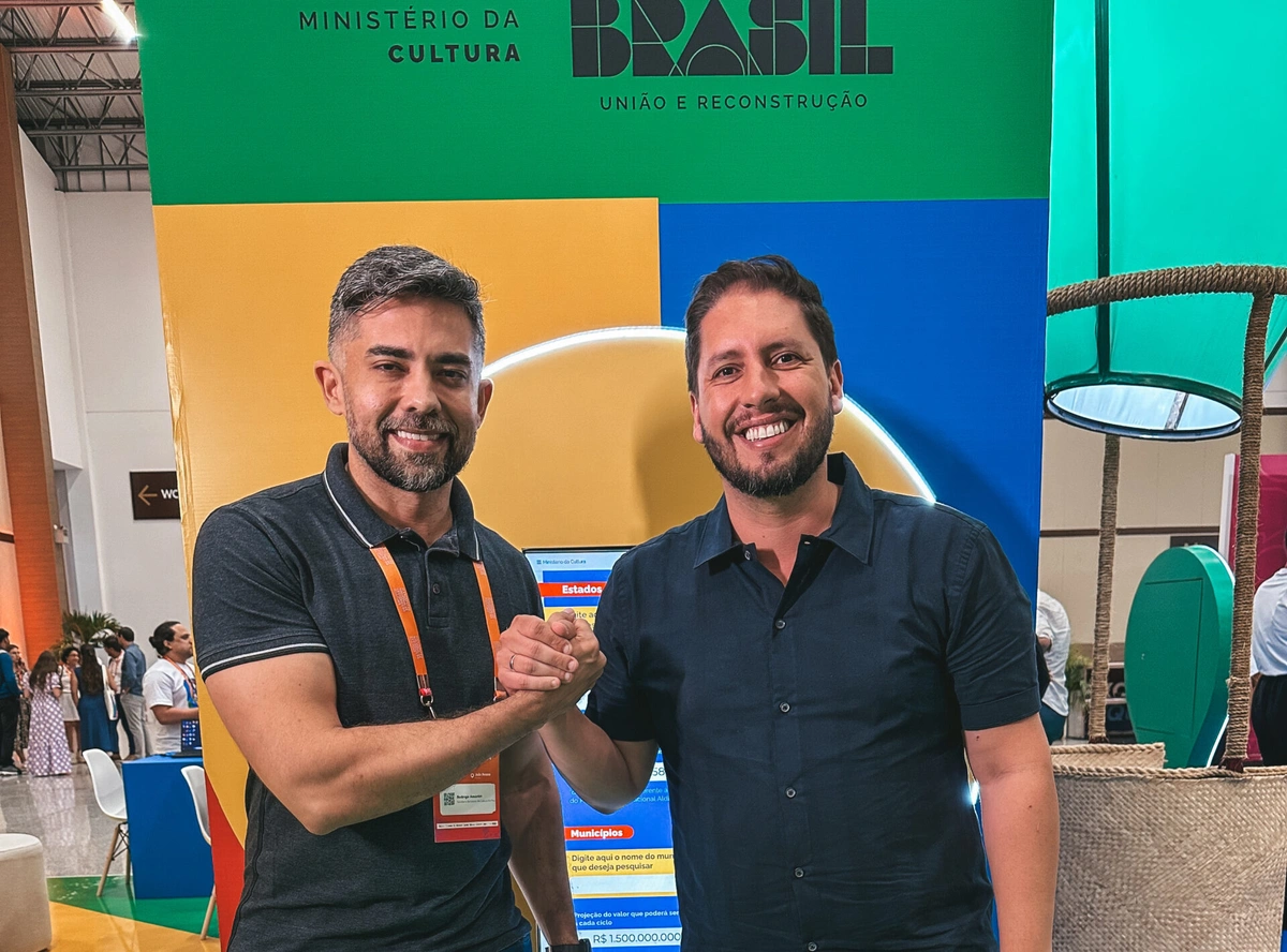 Secretário da Cultura do Piauí, Rodrigo Amorim e o ministro da Cultura em exercício, Márcio Tavares