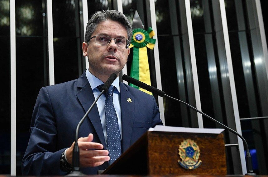Senador Alessandro Vieira