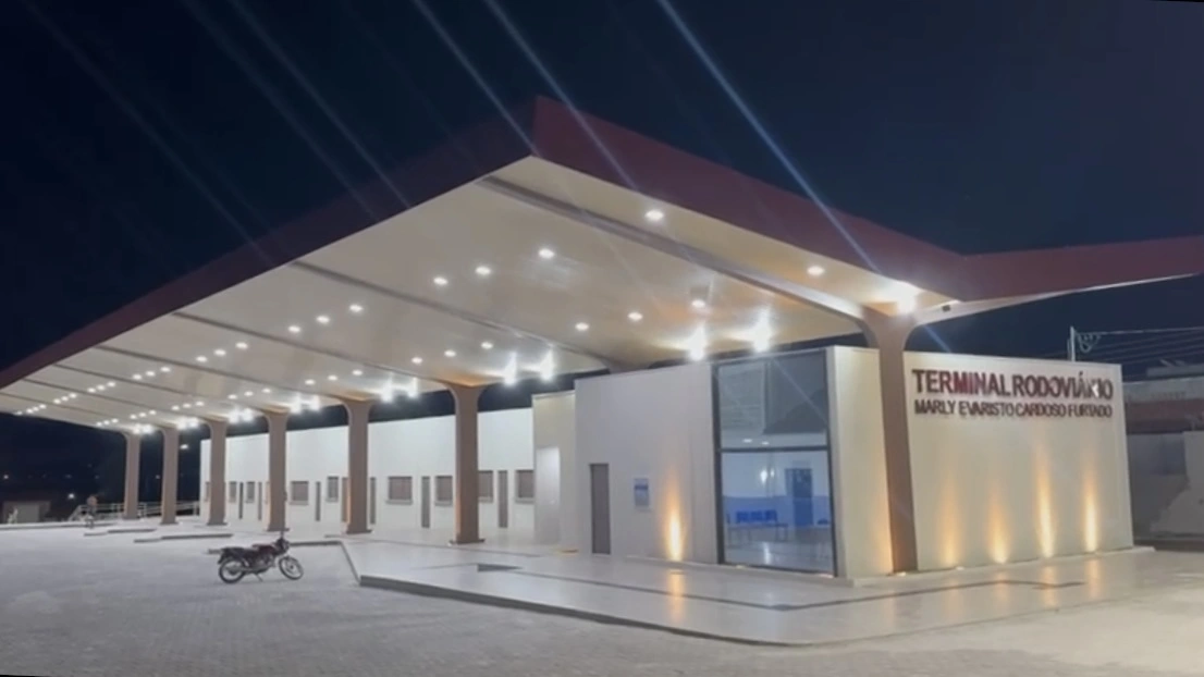 Terminal rodoviário de São Miguel do Tapuio