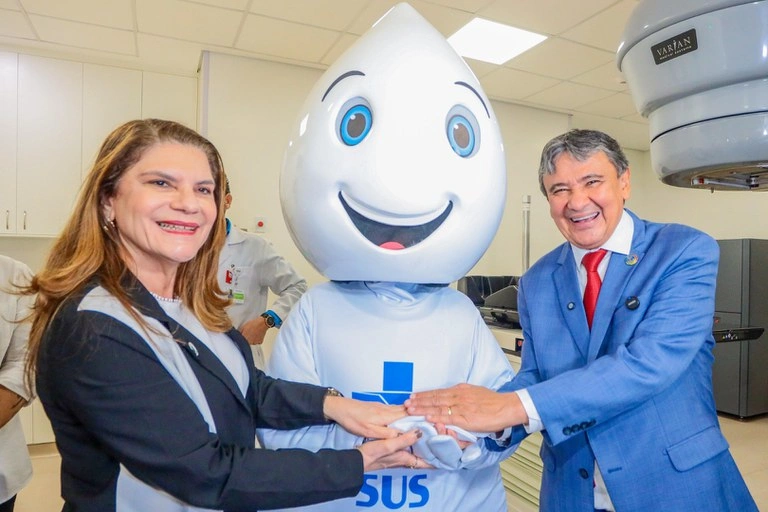 Wellington Dias no lançamento do Programa 'Agora tem Especialistas'