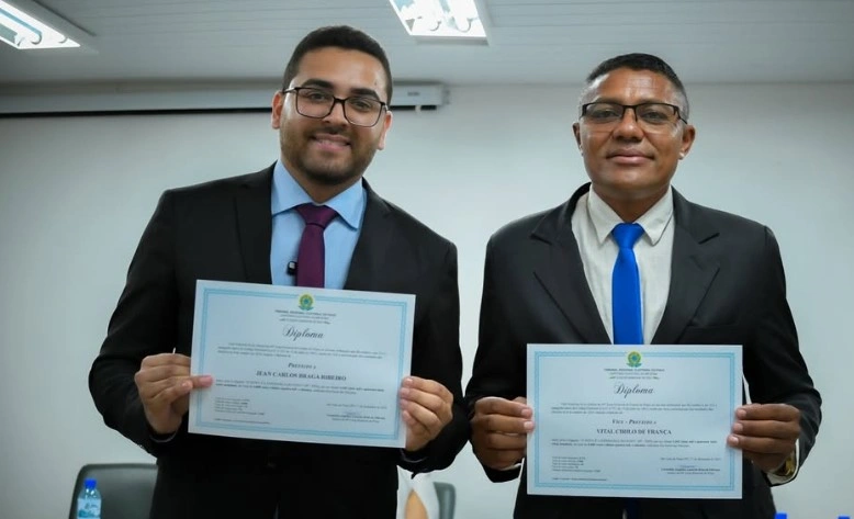 A Justiça Eleitoral cassou os diplomas do prefeito e do vice-prefeito de Campo Alegre do Fidalgo valendo