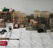 Polícia desarticula ponto de rinha de galos e tráfico de aves silvestres