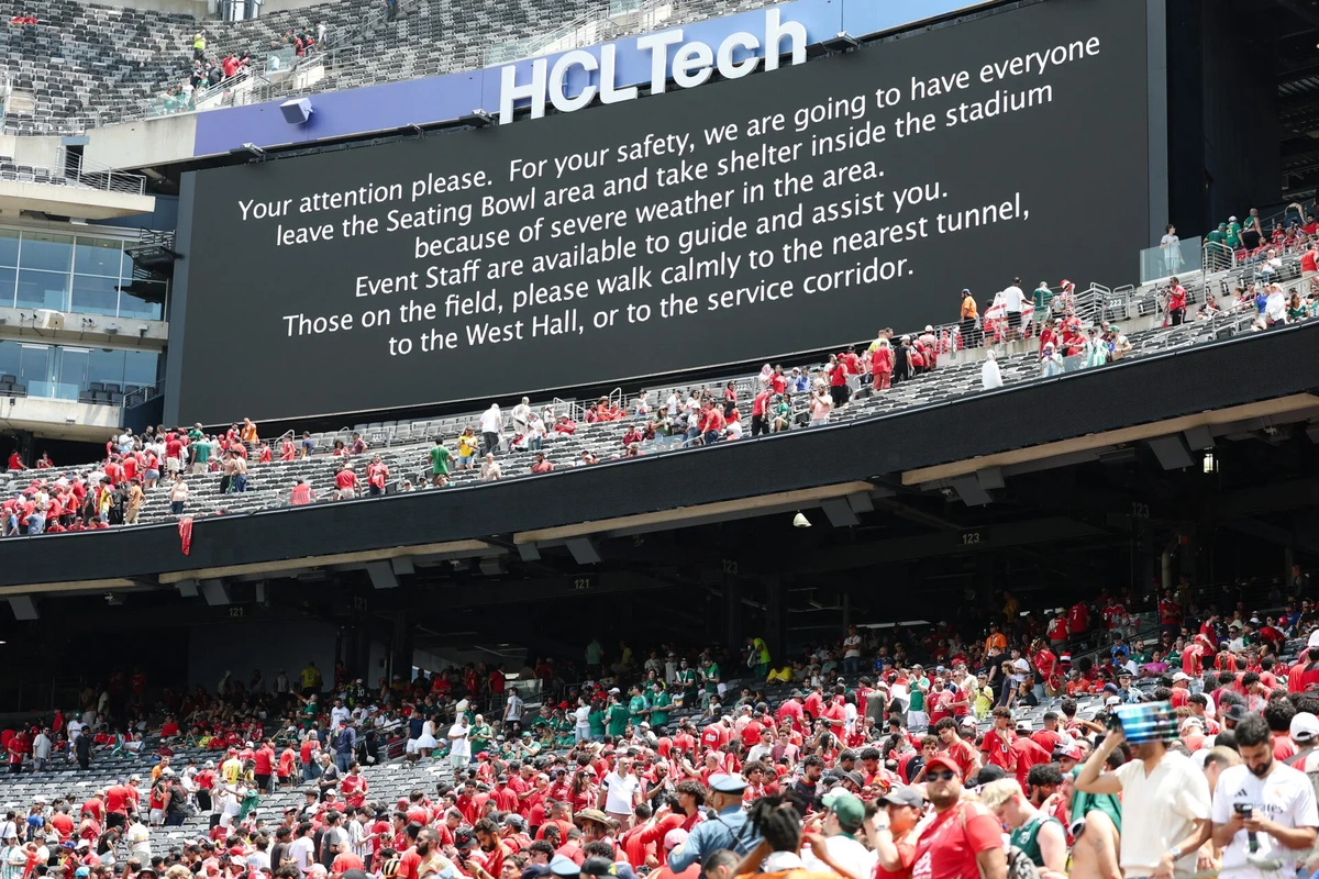 Alerta de tempestade no MetLife Stadium, Nova Jersey