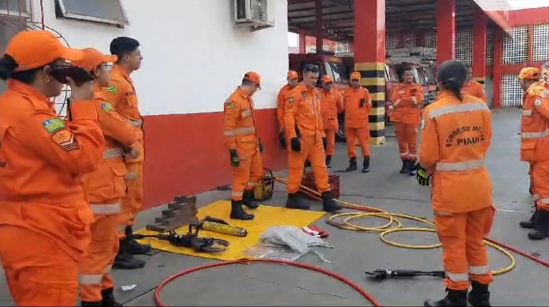 Bombeiros preparados para as ocorrências