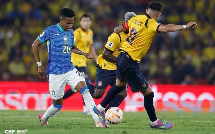 Brasil empata sem gols fora de casa.