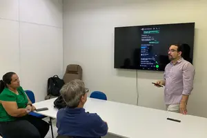 Ferramenta desenvolvida em parceria com estudantes busca agilizar resposta aos serviços públicos (Foto: ETURB)