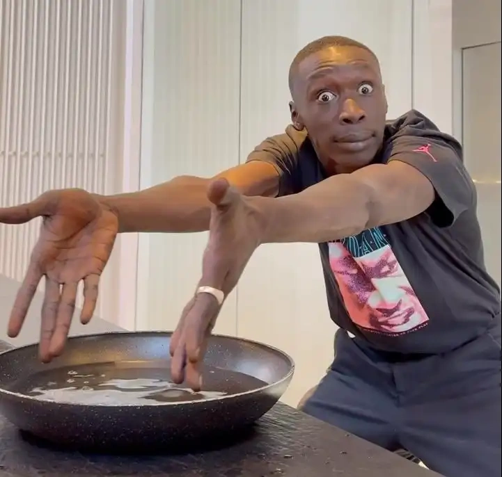 Khaby Lame, criador de conteúdo