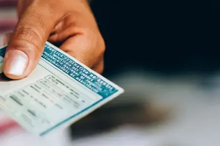 Multas de trânsito batem recorde, mas suspensões de CNH caem no Brasil