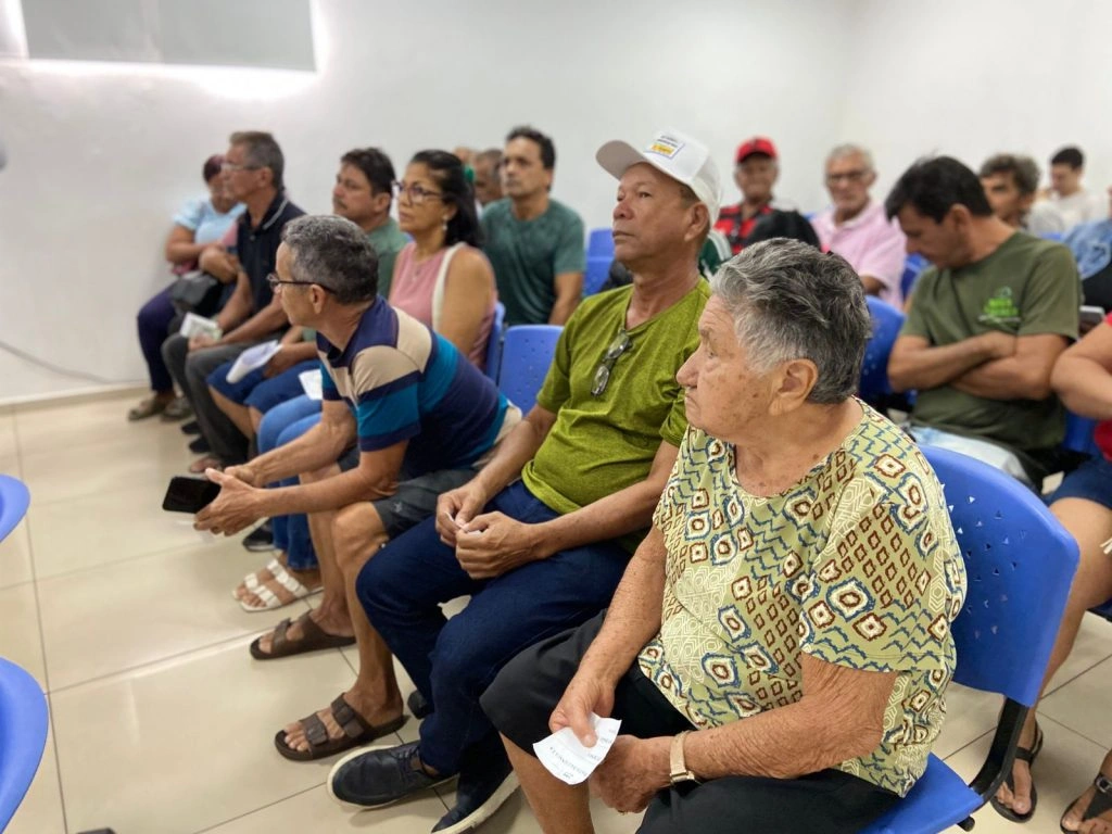 Pacientes a espera de atendimento