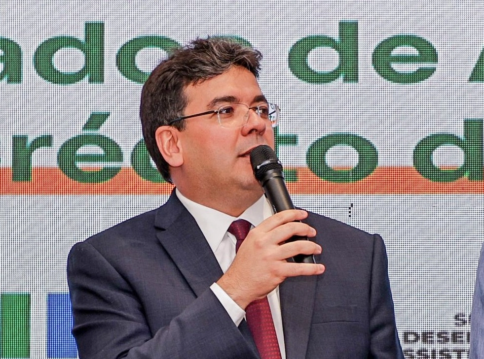 Rafael Fonteles anuncia concurso na SASC
