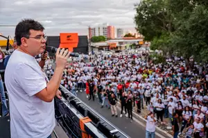 Rafael Fonteles fala na Marcha para Jesus 2025 (Foto: Gabriel Paulino)