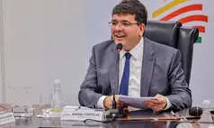 Governo do Piauí empossa novos analistas governamentais e previdenciários
